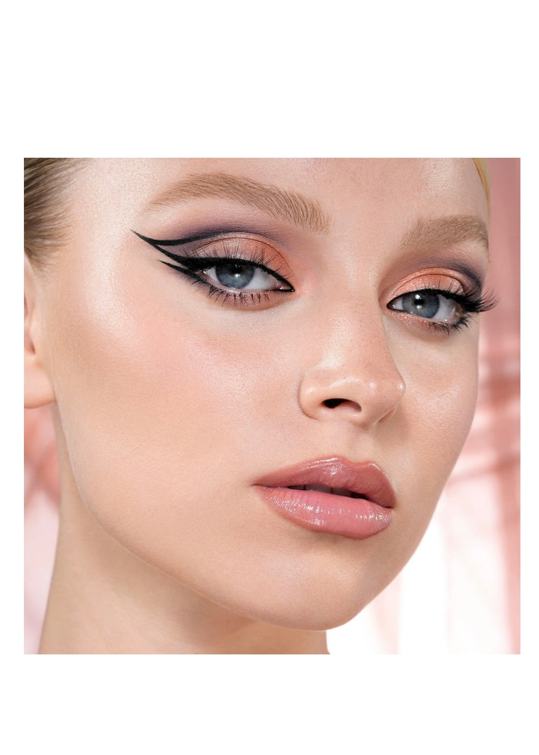 Natasha Denona
Mini Starlette Palette PRE ORDER